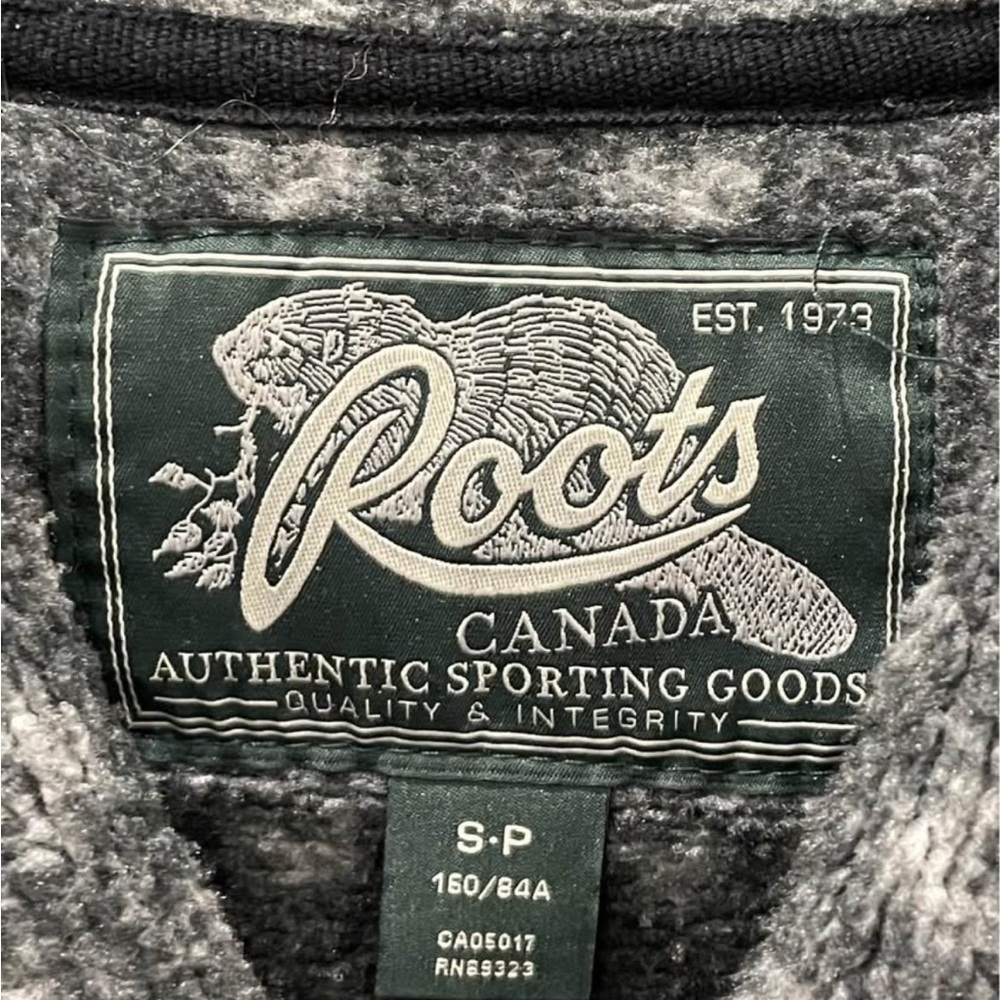 Roots Black and White Zip Up Sweater - Picture 2 of 5